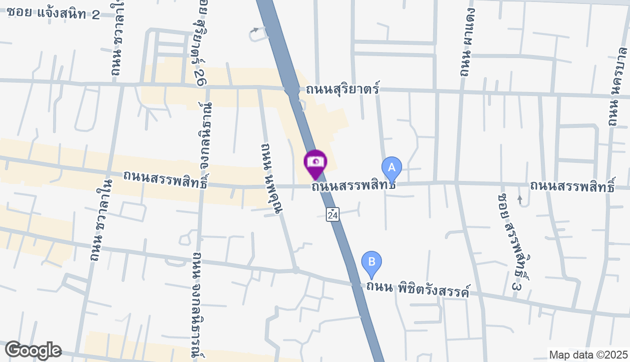 สี่แยก ถ.ชยางกูร - ถ.สรรพสิทธิ์